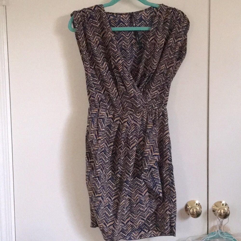Silky pattern dress by Renee C.